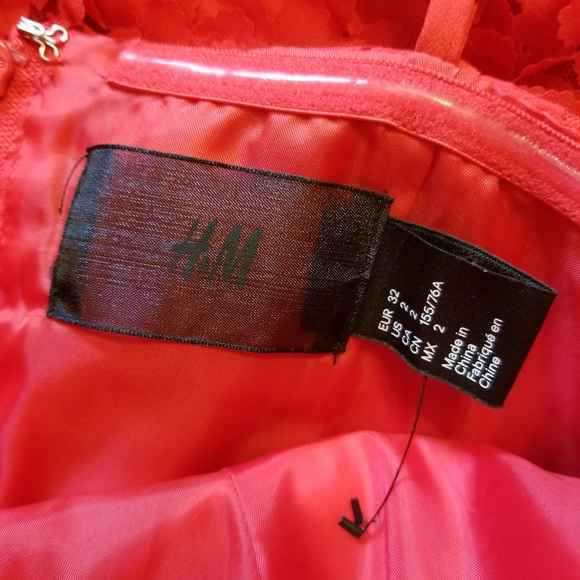 H&M Red Floral Applique Full Skirt Dress 2 - Picture 5 of 7